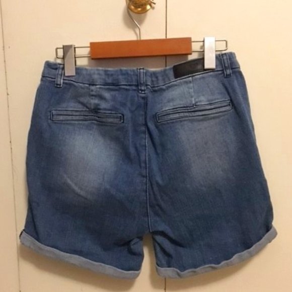 Ichi Stretchy Denim 'Raven Shadow Boyfriend' Jean Shorts - Picture 2 of 8